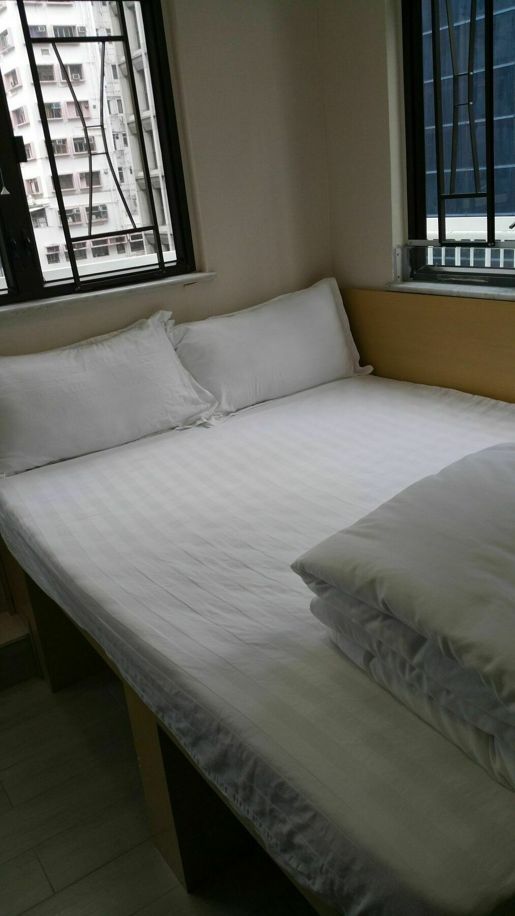 Sunrise Royal - Boutique Hostel Kowloon  Bagian luar foto